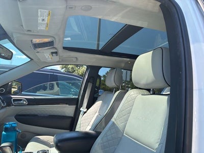 2020 Jeep Grand Cherokee Summit