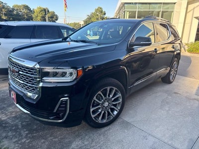 2023 GMC Acadia Denali