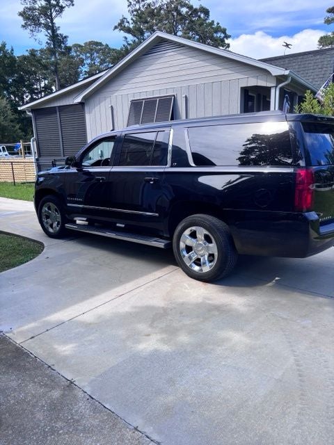 2019 Chevrolet Suburban LT