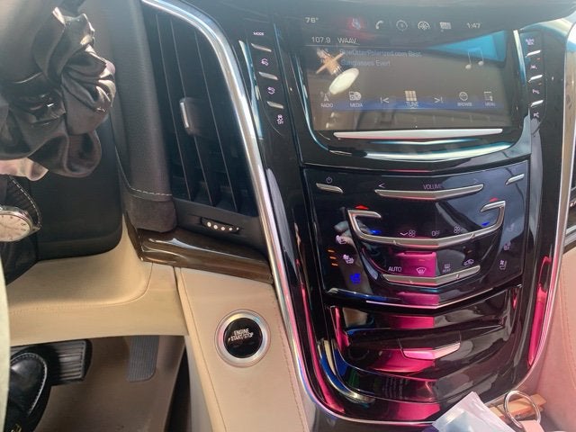 2018 Cadillac Escalade Luxury