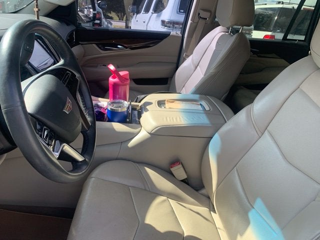 2018 Cadillac Escalade Luxury