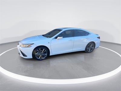 2019 Lexus ES 