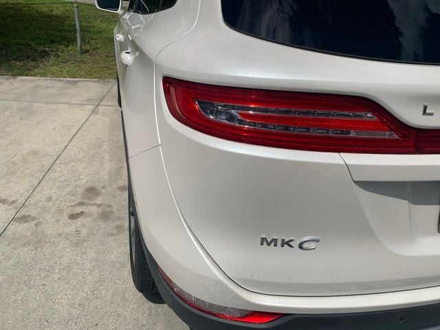 2015 Lincoln MKC Base