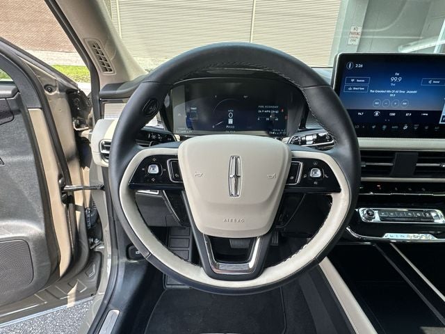 2025 Lincoln Corsair Premiere