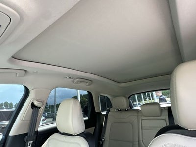 2025 Lincoln Corsair Premiere