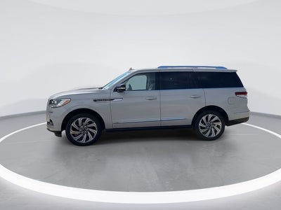 2022 Lincoln Navigator Reserve