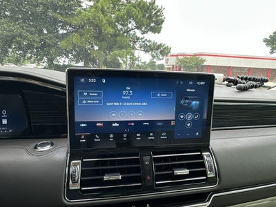 2024 Lincoln Navigator Black Label