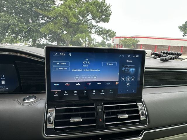 2024 Lincoln Navigator Black Label