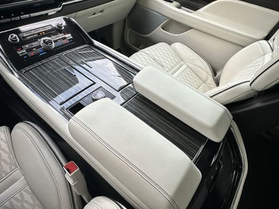 2024 Lincoln Navigator Black Label