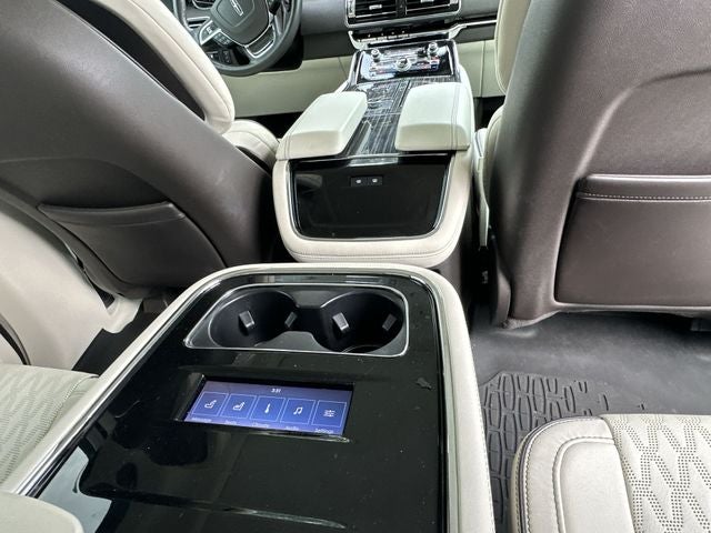 2024 Lincoln Navigator Black Label
