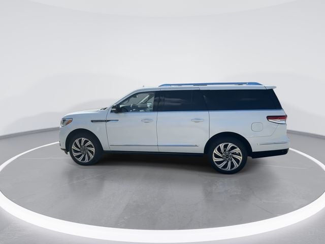 2023 Lincoln Navigator L L Reserve
