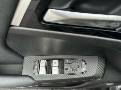 2025 Mitsubishi Outlander ES