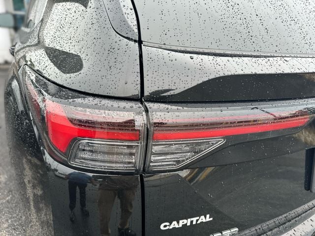 2025 Mitsubishi Outlander ES