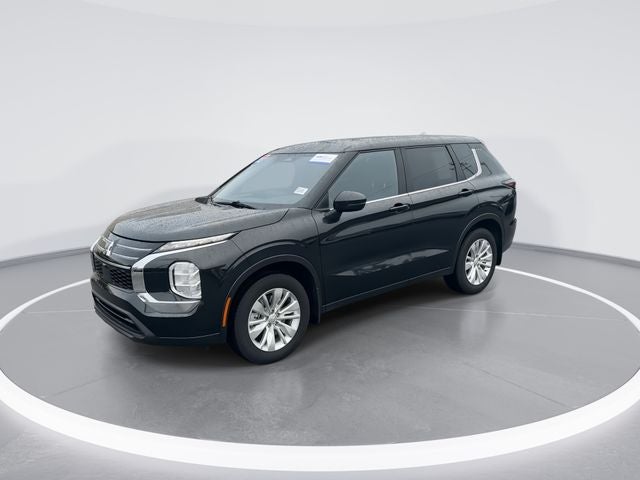 2025 Mitsubishi Outlander ES