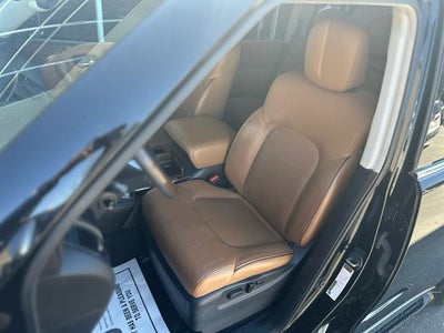 2016 INFINITI QX80 Base