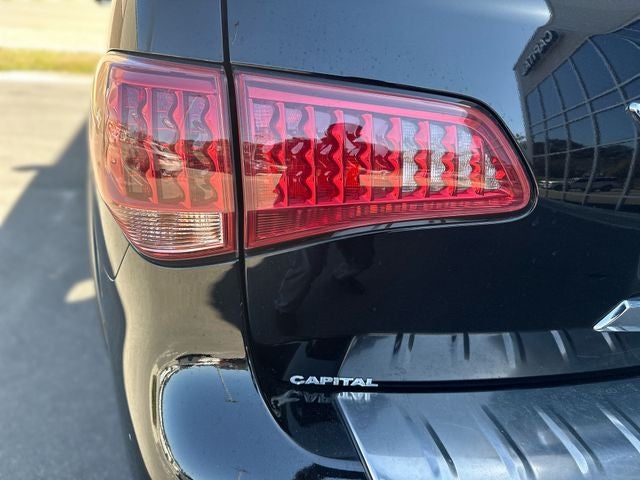 2016 INFINITI QX80 Base