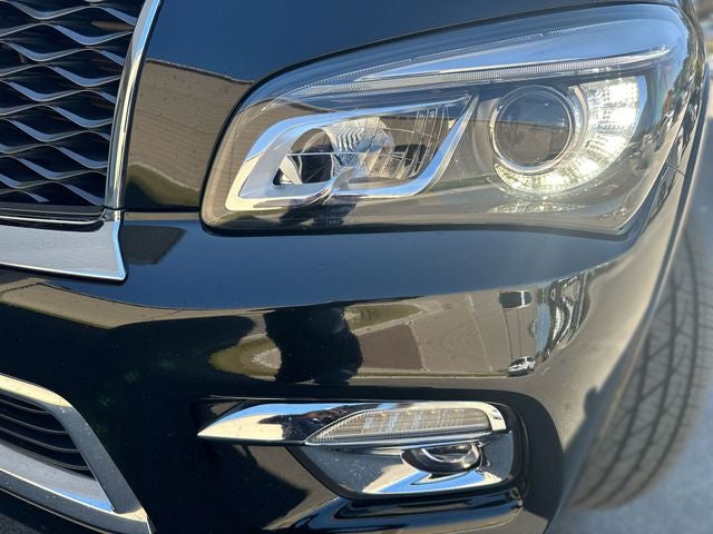 2016 INFINITI QX80 Base