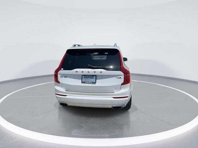 2018 Volvo XC90 T6 Momentum