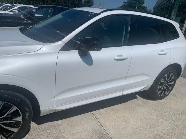 2024 Volvo XC60 B5 Core