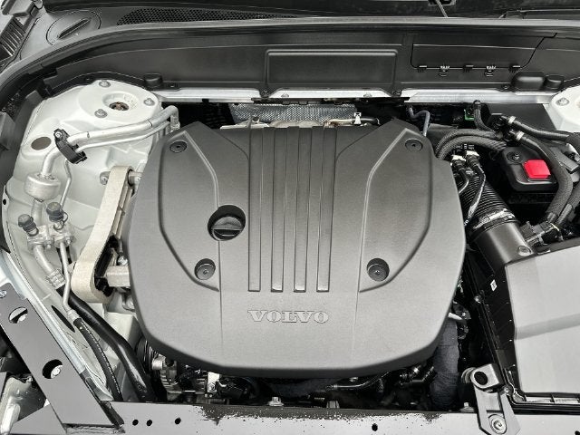 2024 Volvo XC60 B5 Core