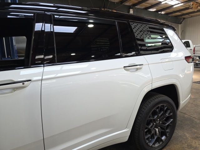 2023 Jeep Grand Cherokee L Summit