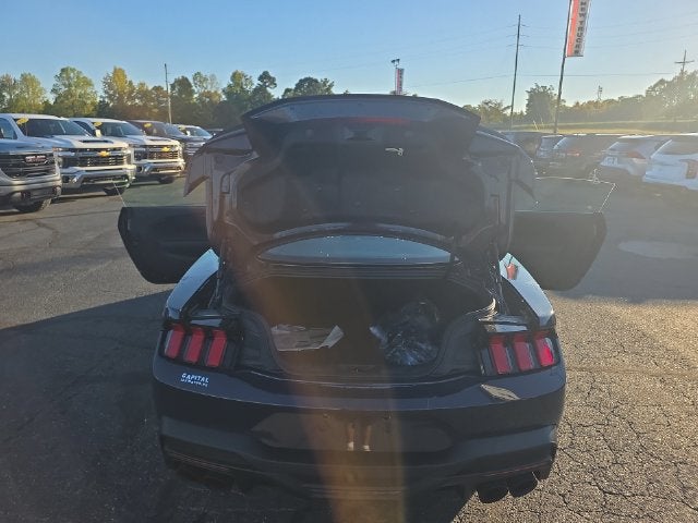 2025 Ford Mustang Dark Horse