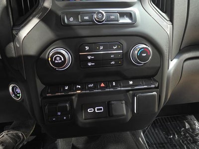 2024 Chevrolet Silverado 2500HD Custom
