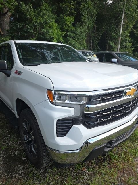 2024 Chevrolet Silverado 1500 LT LT1