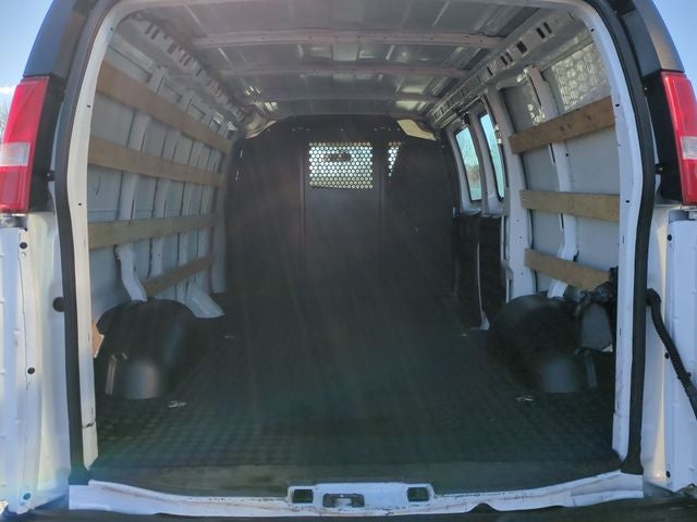 2024 Chevrolet Express 2500 Work Van Cargo
