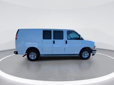 2024 Chevrolet Express 2500 Work Van Cargo