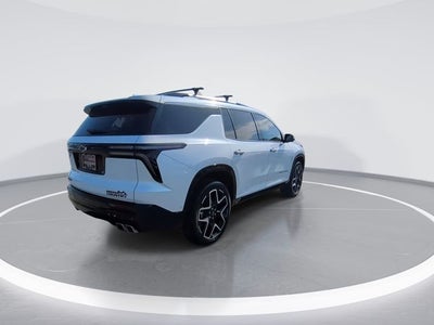 2025 Chevrolet Traverse High Country