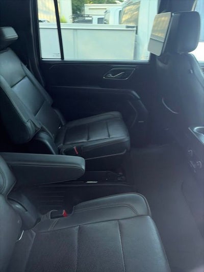 2021 Chevrolet Suburban High Country