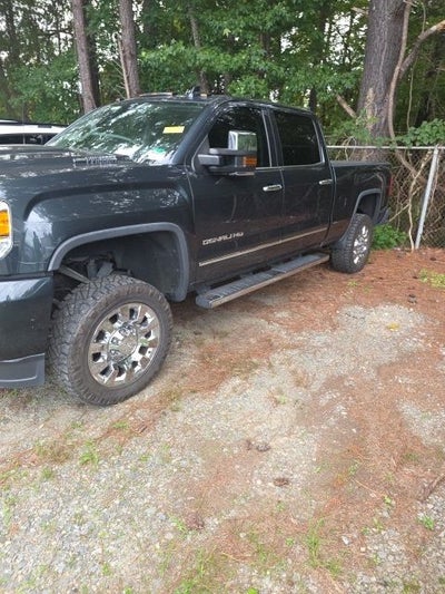 2018 GMC Sierra 2500HD Denali