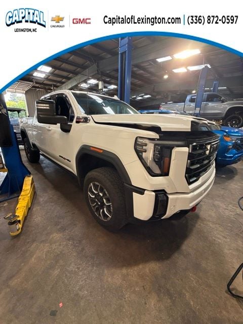 2024 GMC Sierra 2500HD AT4