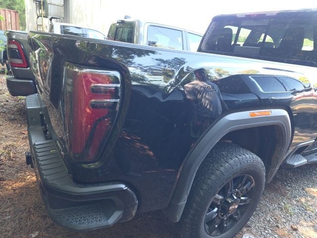2025 GMC Sierra 2500HD AT4