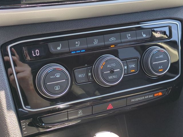 2021 Volkswagen Atlas 3.6L V6 SEL Premium R-Line