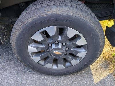2024 Chevrolet Silverado 2500HD Custom