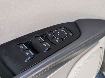 2019 Lincoln Nautilus Select