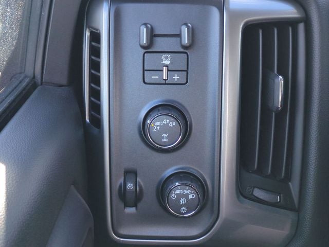 2018 Chevrolet Silverado 1500 LT LT1