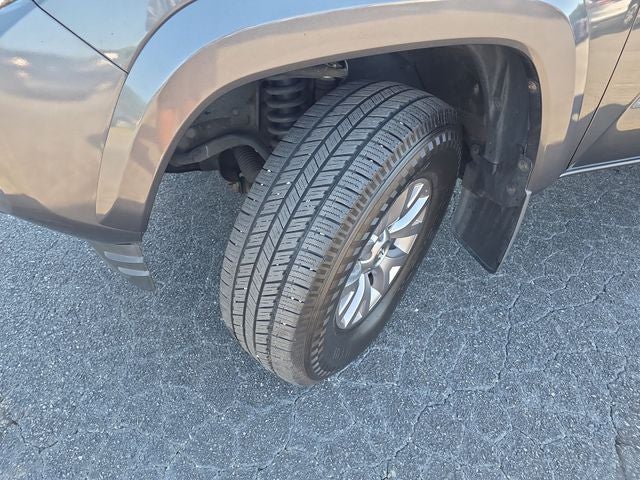 2019 Toyota Tacoma SR5 V6