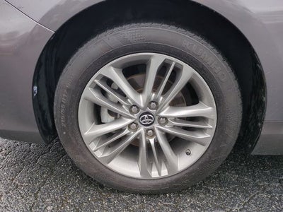 2016 Toyota Camry SE
