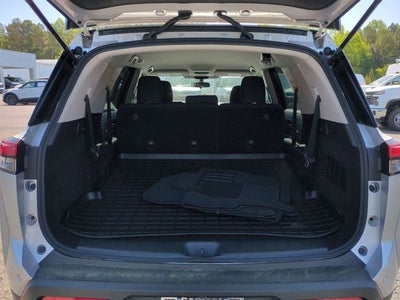 2025 Nissan Pathfinder S