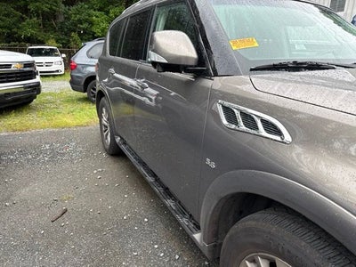 2017 INFINITI QX80 Base
