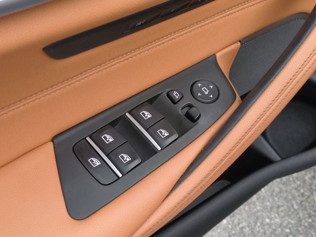 2023 BMW 5 Series 540i