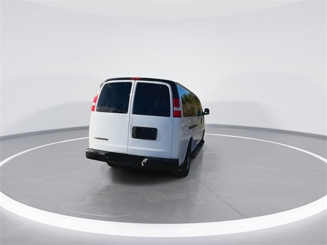 2023 Chevrolet Express 3500 LS Passenger