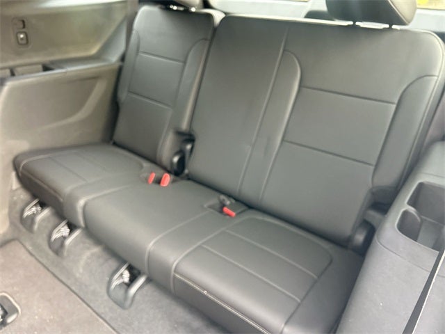 2024 Chevrolet Traverse Limited LT Leather