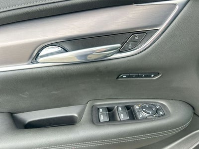 2024 Cadillac XT6 Luxury