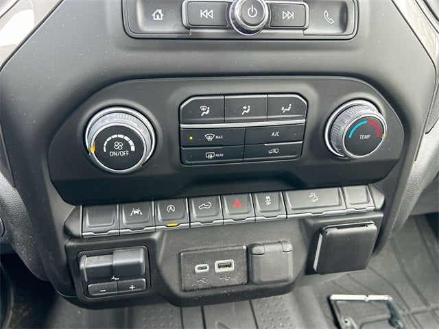 2024 Chevrolet Silverado 1500 Custom Trail Boss