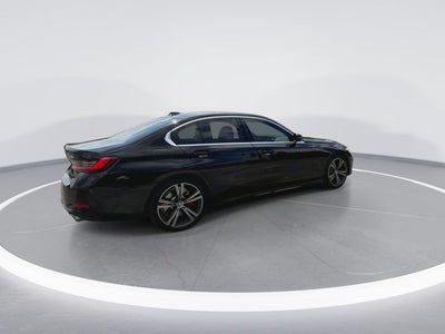 2024 BMW 3 Series 330i