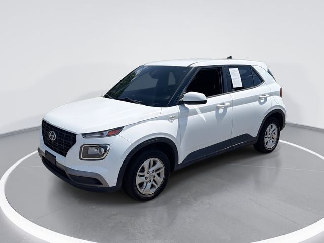 2022 Hyundai Venue SE